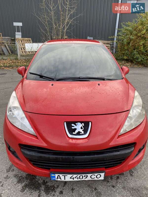 Peugeot 207 2011 Peugeot 207 2011