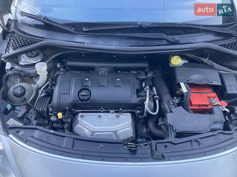 Универсал Peugeot 207 2008 в Львове