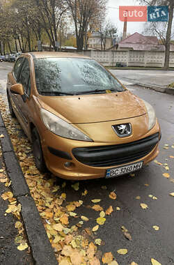 Хетчбек Peugeot 207 2008 в Львові