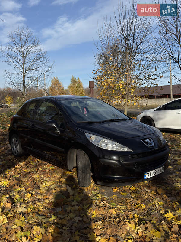 Хэтчбек Peugeot 207 2006 в Киеве фото 6 Хэтчбек Peugeot 207 2006 в Киеве