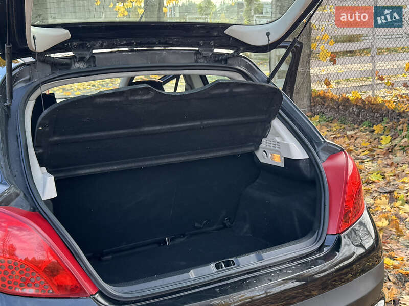 Хэтчбек Peugeot 207 2006 в Киеве фото 19 Хэтчбек Peugeot 207 2006 в Киеве