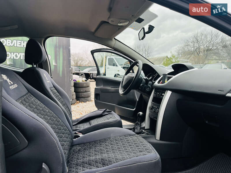 Хетчбек Peugeot 207 2012 в Харкові