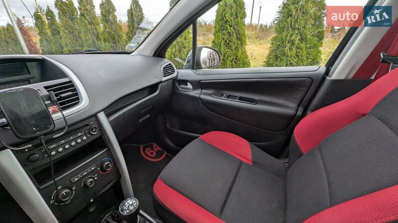 Универсал Peugeot 207 2010 в Львове фото 11 Универсал Peugeot 207 2010 в Львове