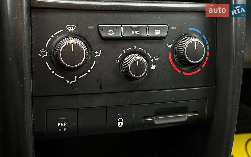 Хетчбек Peugeot 207 2010 в Львові