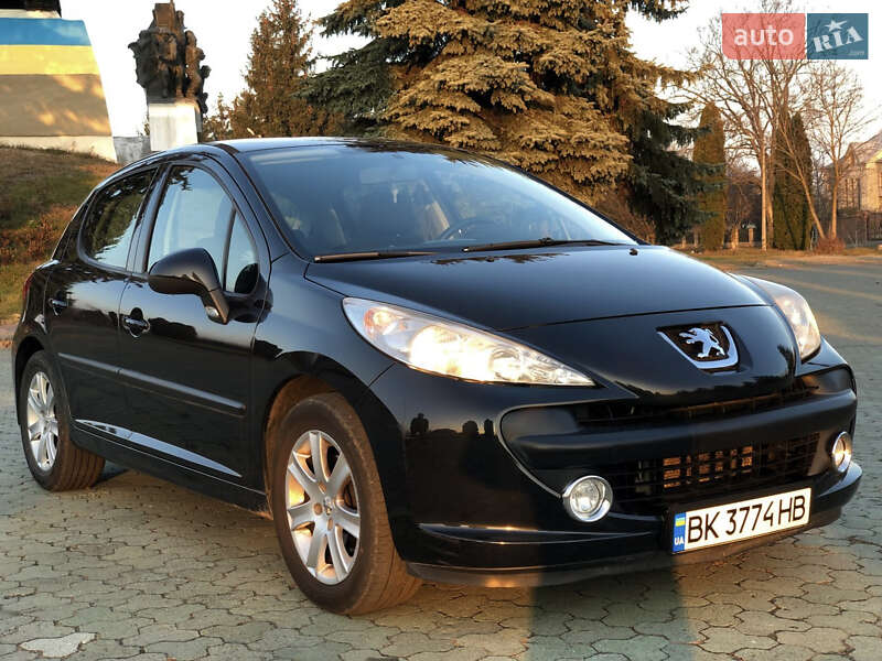Peugeot 207 2009 Peugeot 207 2009