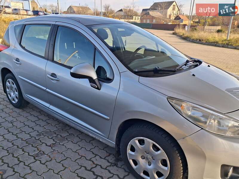 Универсал Peugeot 207 2009 в Жмеринке