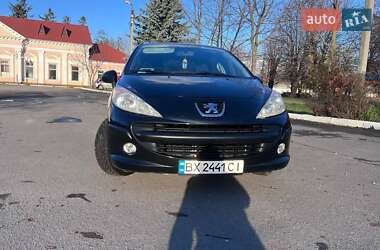 Хетчбек Peugeot 207 2009 в Волочиську