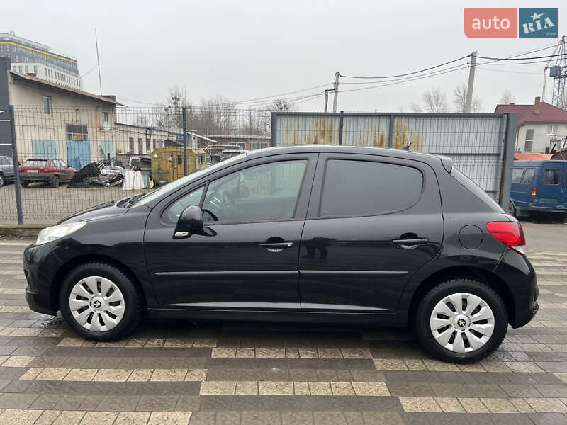 Хэтчбек Peugeot 207 2010 в Львове фото 6 Хэтчбек Peugeot 207 2010 в Львове