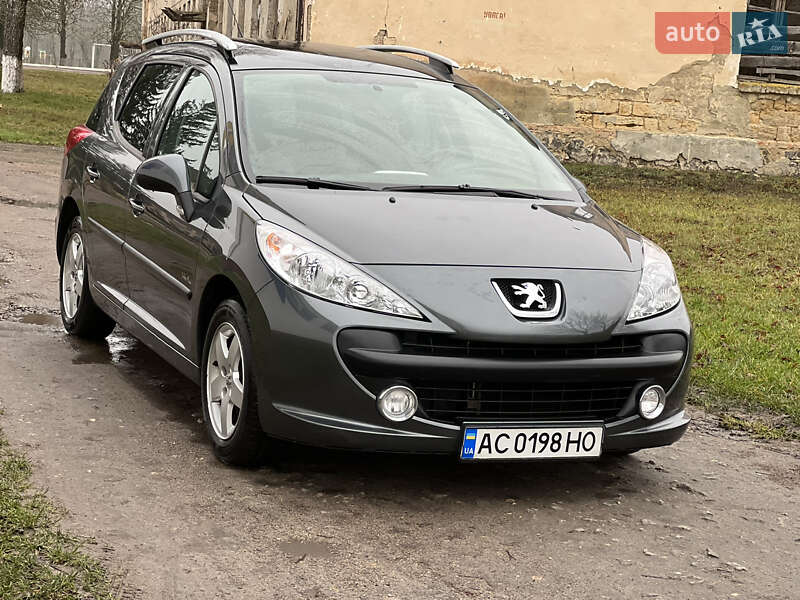 Универсал Peugeot 207 2009 в Вапнярке