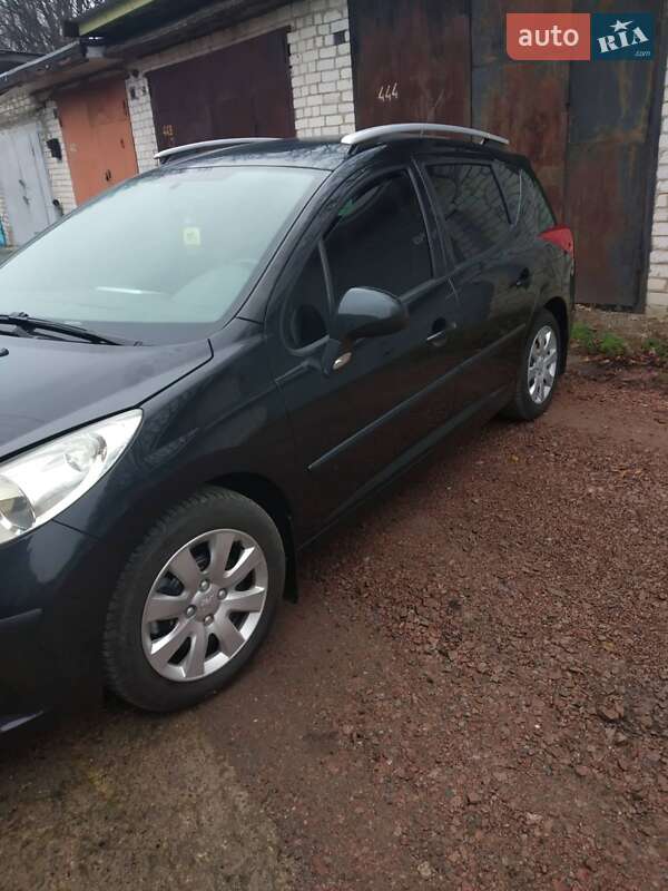 Универсал Peugeot 207 2008 в Житомире фото 2 Универсал Peugeot 207 2008 в Житомире