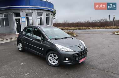Хэтчбек Peugeot 207 2012 в Золочеве