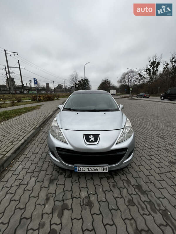 Peugeot 207 2010 Peugeot 207 2010