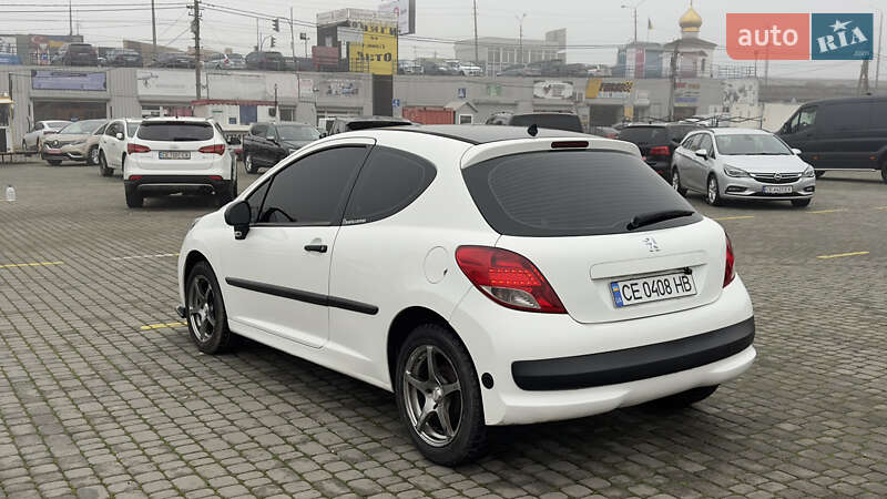 Хетчбек Peugeot 207 2010 в Чернівцях фото 4 Хетчбек Peugeot 207 2010 в Чернівцях