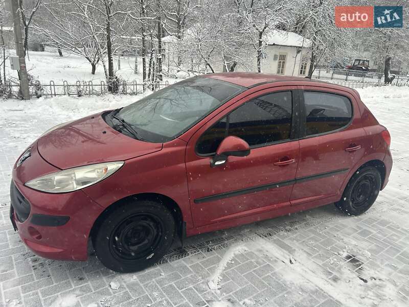 Хэтчбек Peugeot 207 2008 в Запорожье фото 4 Хэтчбек Peugeot 207 2008 в Запорожье