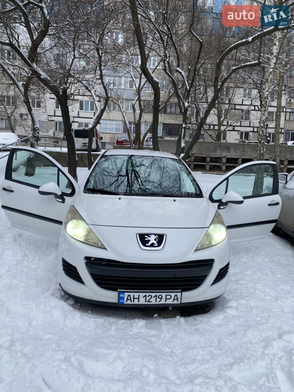 2010 Peugeot 207 - мініатюра 10