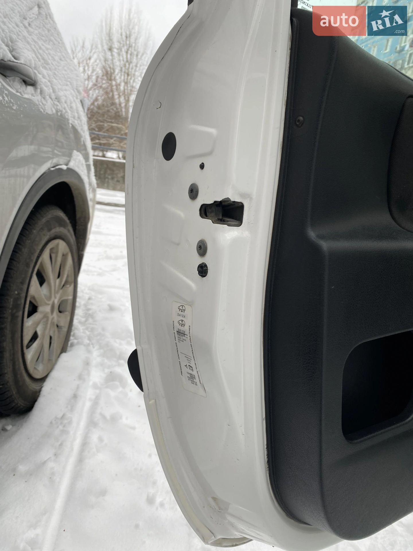 2010 Peugeot 207 - мініатюра 9