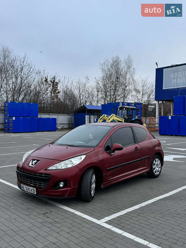 Хэтчбек Peugeot 207 2010 в Белой Церкви