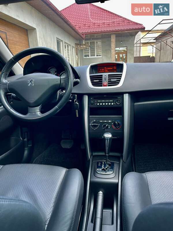 Универсал Peugeot 207 2009 в Мукачево