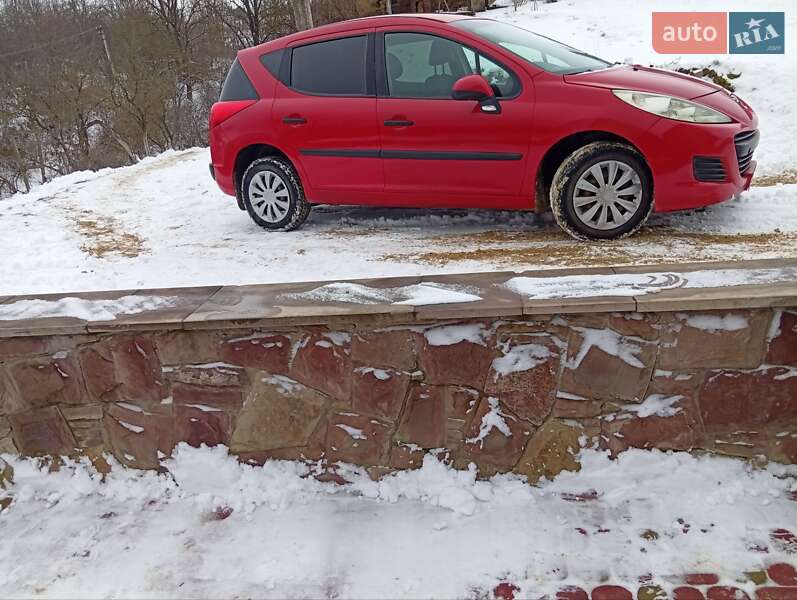 Универсал Peugeot 207 2010 в Теребовле