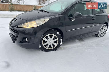 Хэтчбек Peugeot 207 2011 в Косове