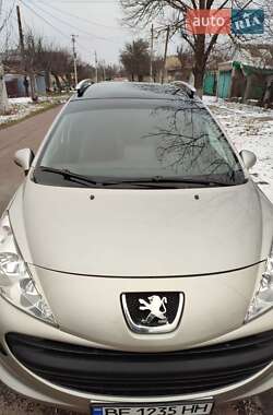 Универсал Peugeot 207 2008 в Очакове