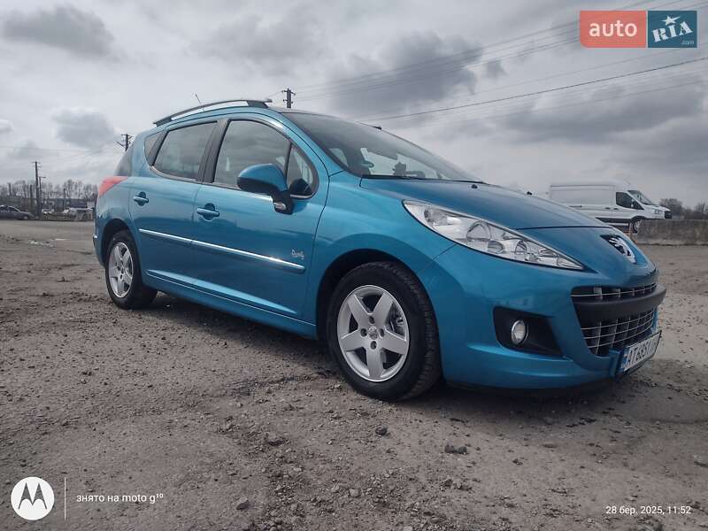 Peugeot 207 2011