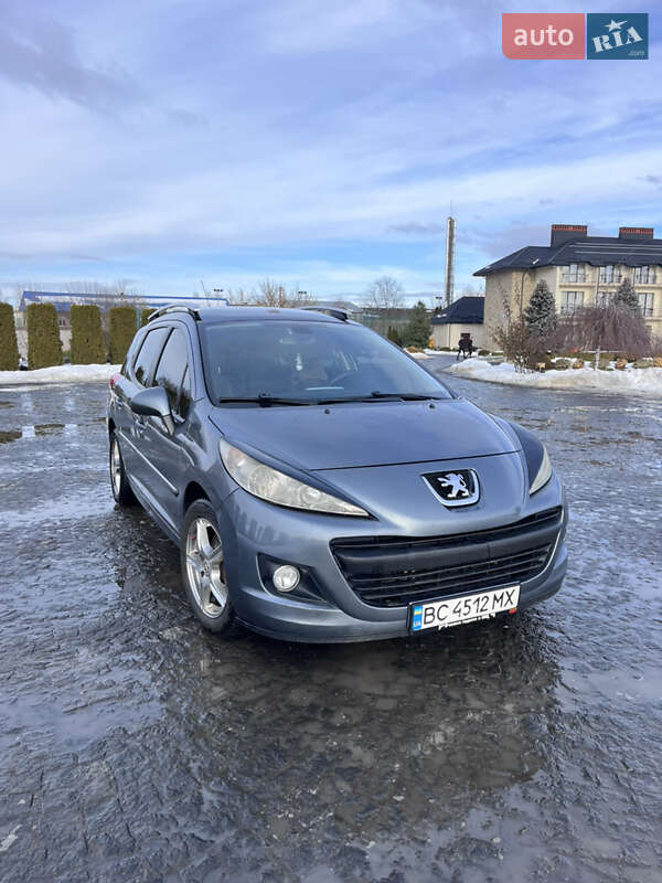 Peugeot 207 2010