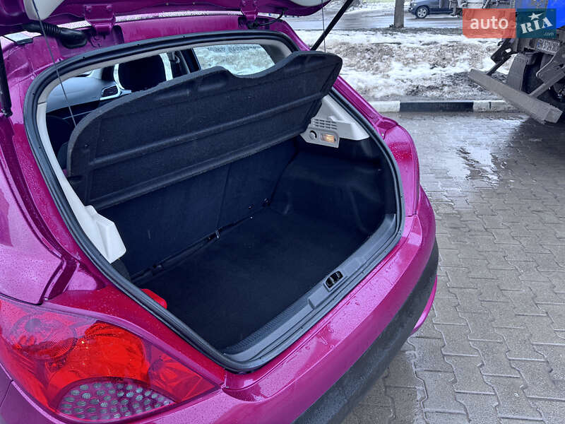 Хэтчбек Peugeot 207 2006 в Хмельницком фото 50 Хэтчбек Peugeot 207 2006 в Хмельницком