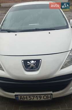 Хэтчбек Peugeot 207 2009 в Днепре