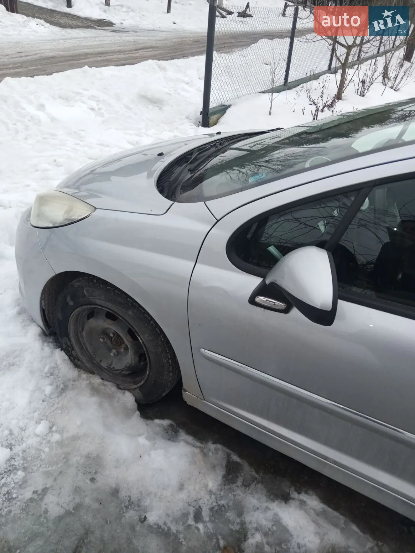2011 Peugeot 207 - мініатюра 4