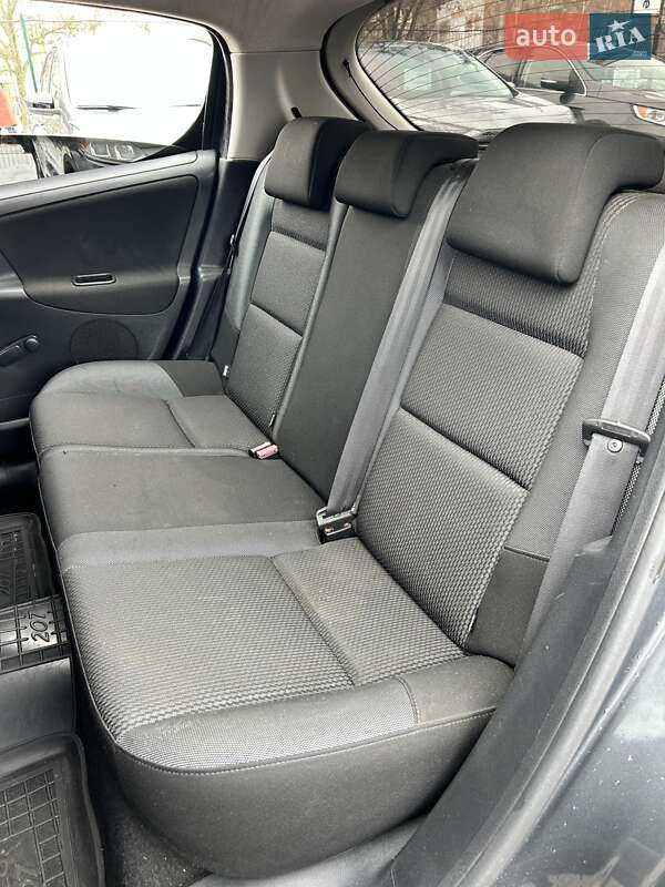 Хэтчбек Peugeot 207 2010 в Сумах