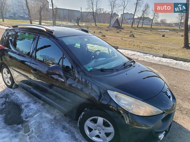 Универсал Peugeot 207 2009 в Стрые