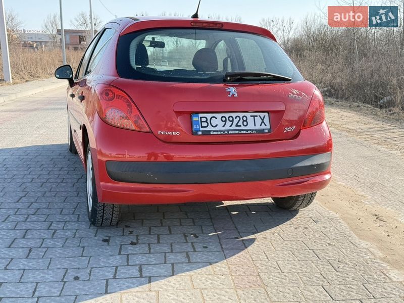 Хэтчбек Peugeot 207 2007 в Львове