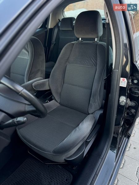 Хетчбек Peugeot 207 2006 в Рівному