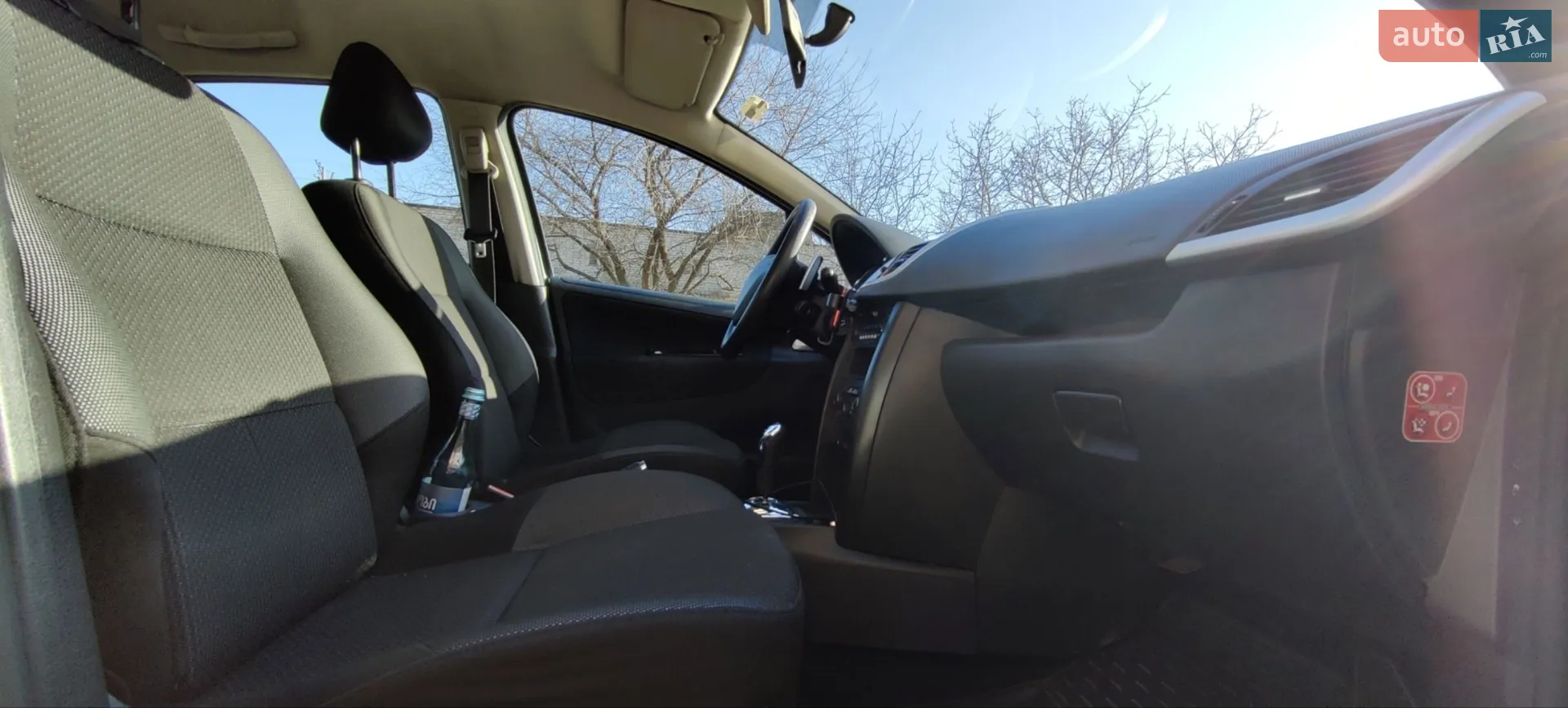 2010 Peugeot 207 - мініатюра 6