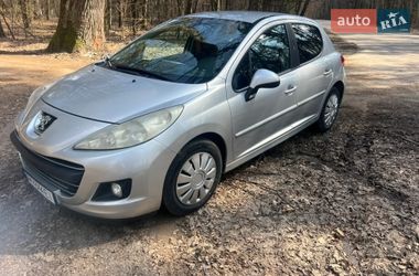 Хетчбек Peugeot 207 2010 в Макарові