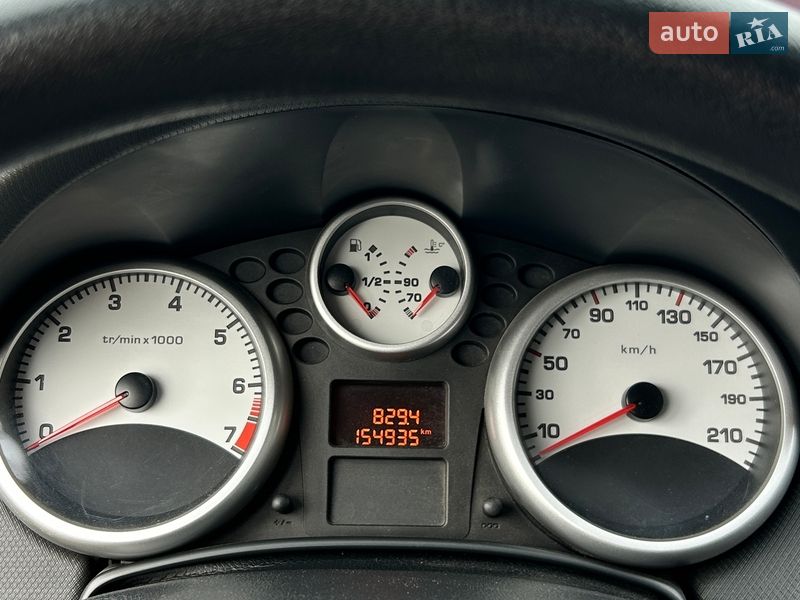 Хетчбек Peugeot 207 2010 в Сумах