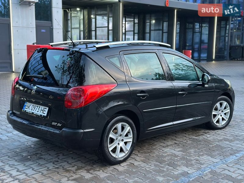 Универсал Peugeot 207 2009 в Ровно