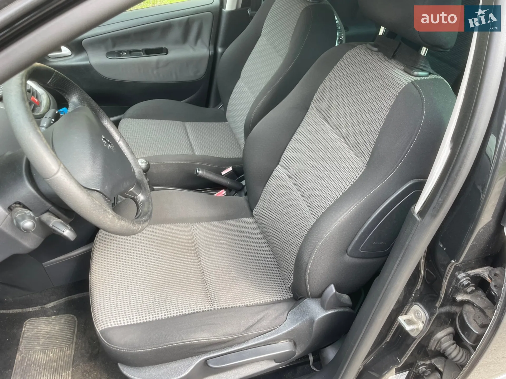 2010 Peugeot 207 - мініатюра 10