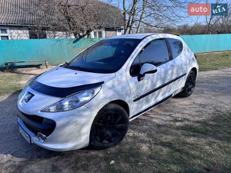 Хэтчбек Peugeot 207 2008 в Хмельницком фото 2 Хэтчбек Peugeot 207 2008 в Хмельницком