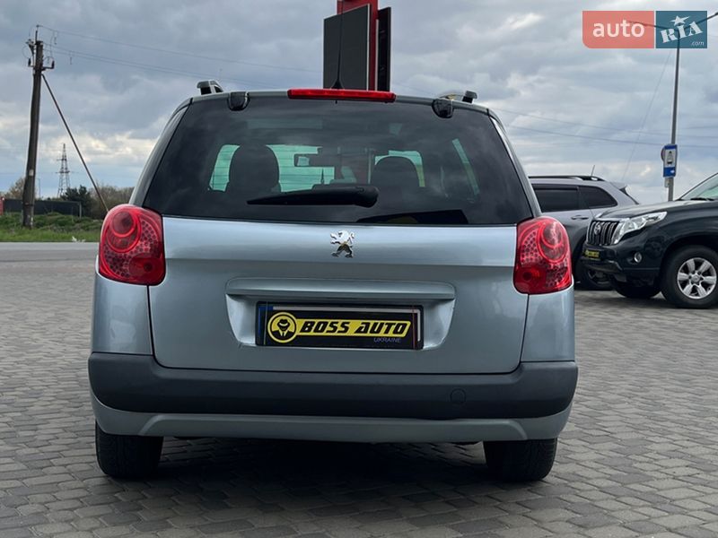 Універсал Peugeot 207 2010 в Мукачевому