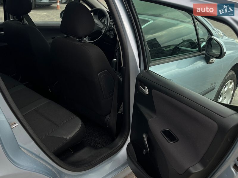 Універсал Peugeot 207 2010 в Мукачевому