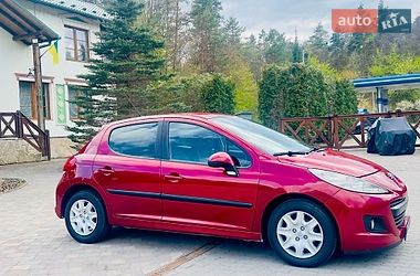 Хетчбек Peugeot 207 2010 в Львові
