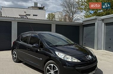 Хэтчбек Peugeot 207 2010 в Тернополе