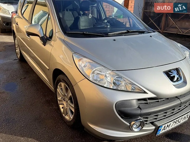 Peugeot 207