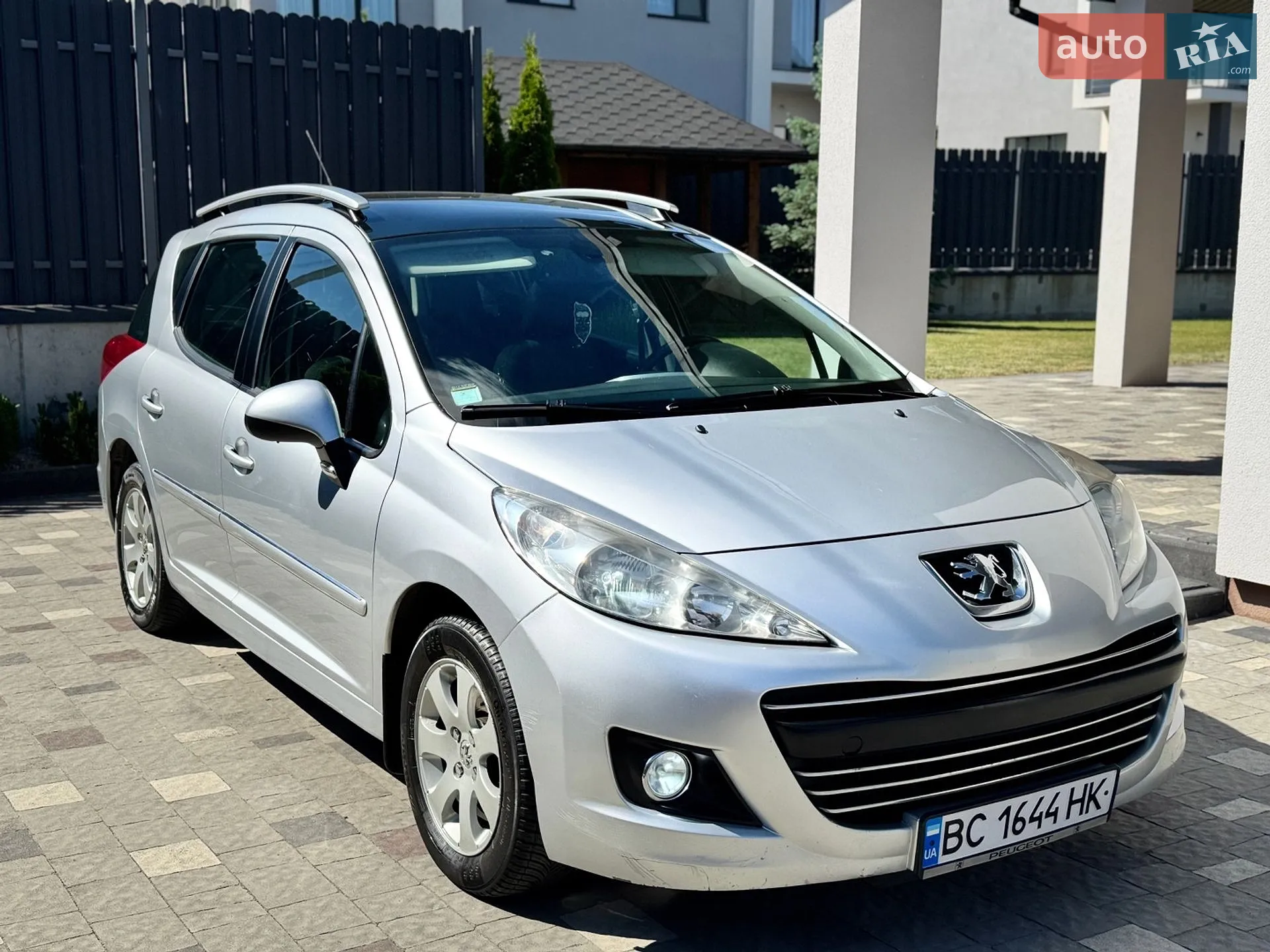 2011 Peugeot 207 - фото 1