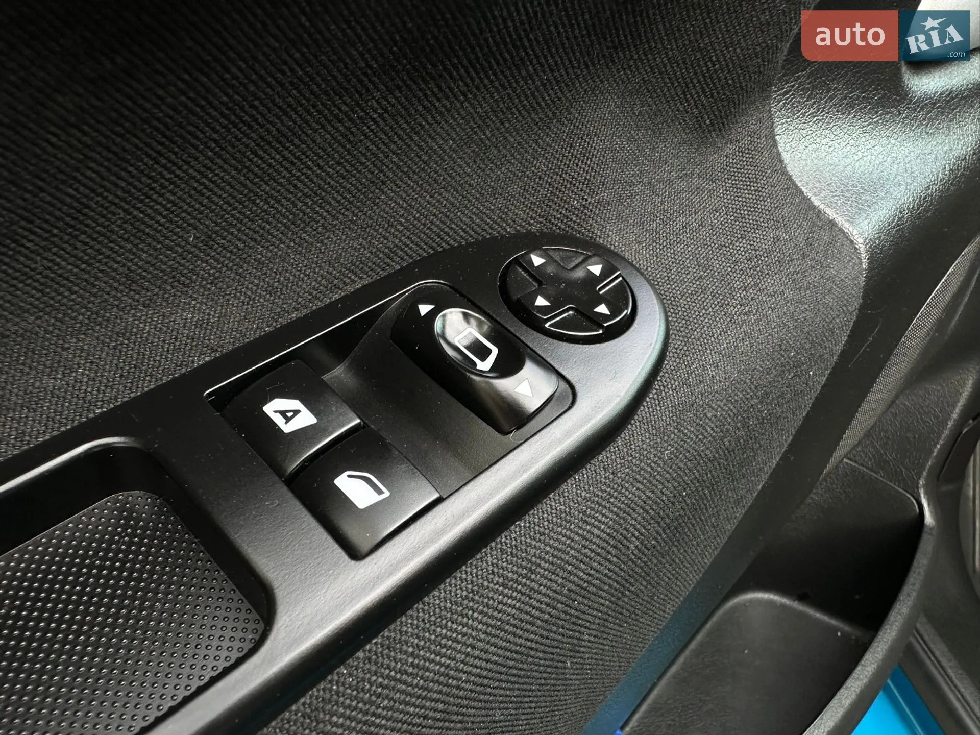 2011 Peugeot 207 - мініатюра 30