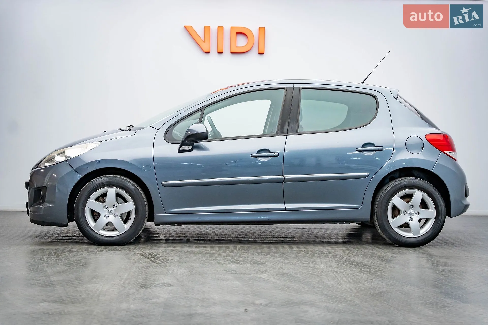 2010 Peugeot 207 - мініатюра 3