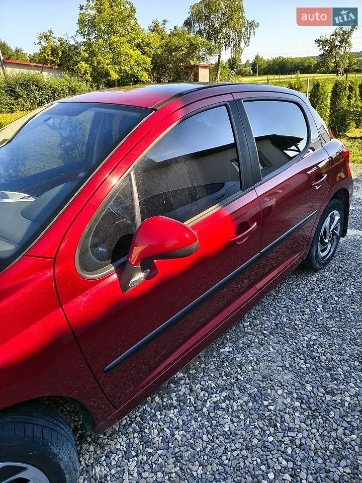 2010 Peugeot 207 - мініатюра 7