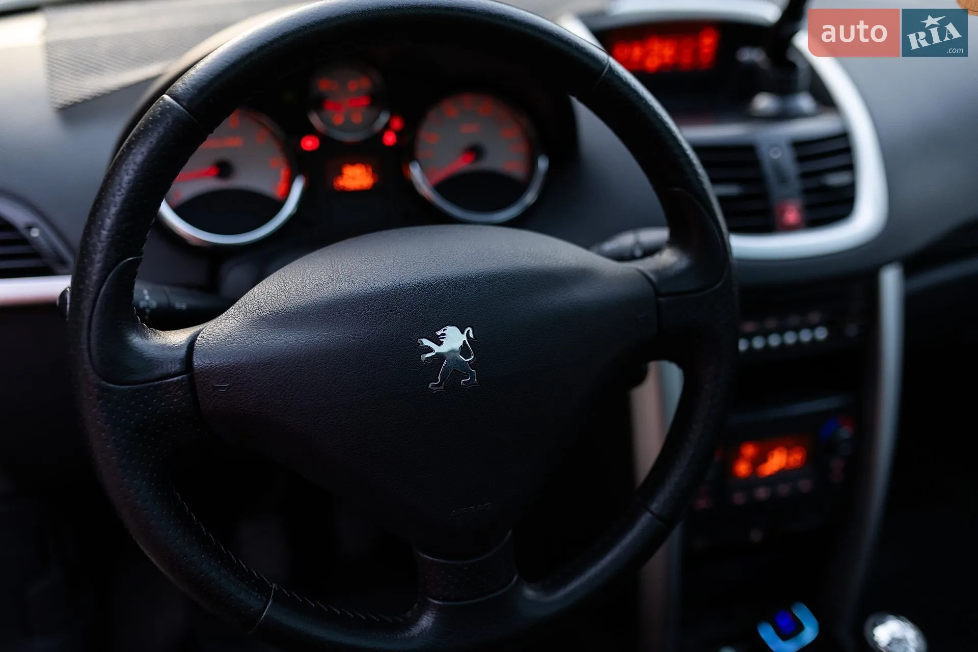 2010 Peugeot 207 - мініатюра 6